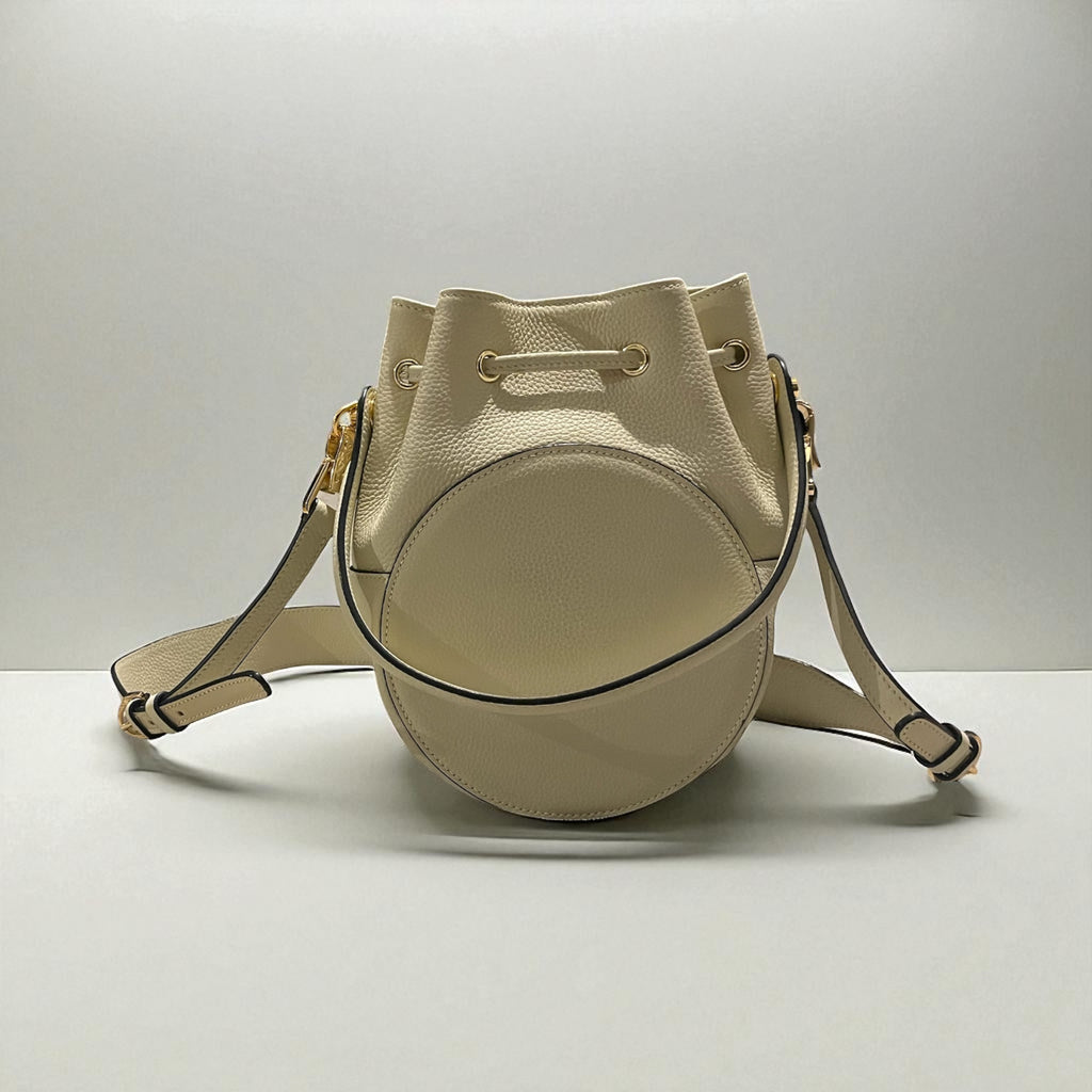 Sac ALBA beige – dos du sac en cuir grainé, bandoulière réglable Maison La Reine
