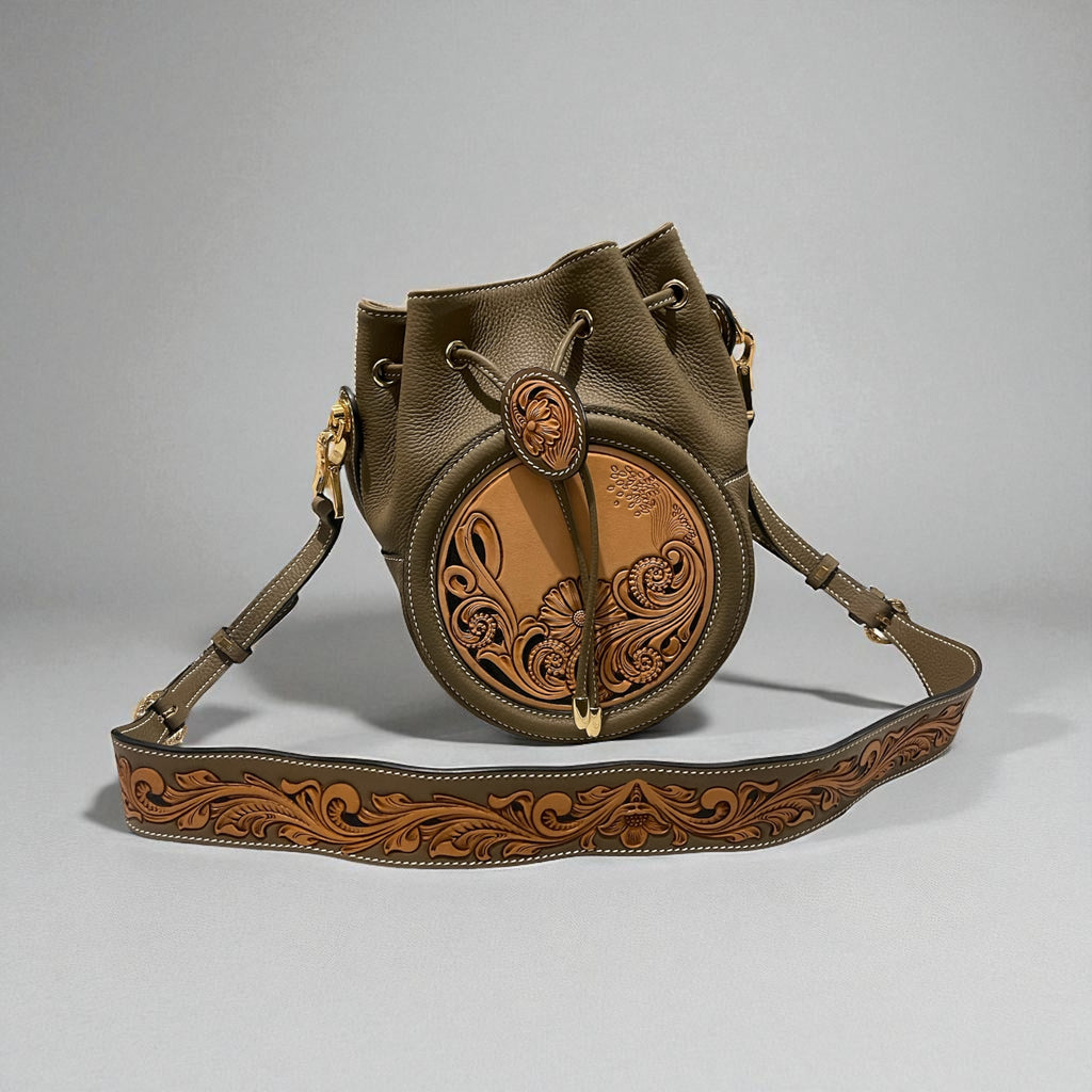 Sac ALBA taupe vue avant – cuir grainé embossé floral Maison La Reine