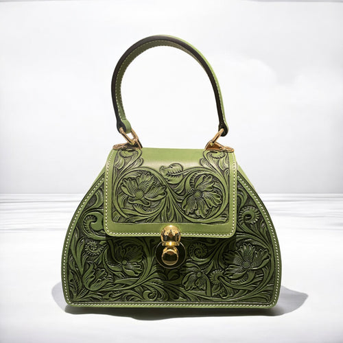 Sac Audrey vert en cuir gravé à la main – vue de face Maison La Reine