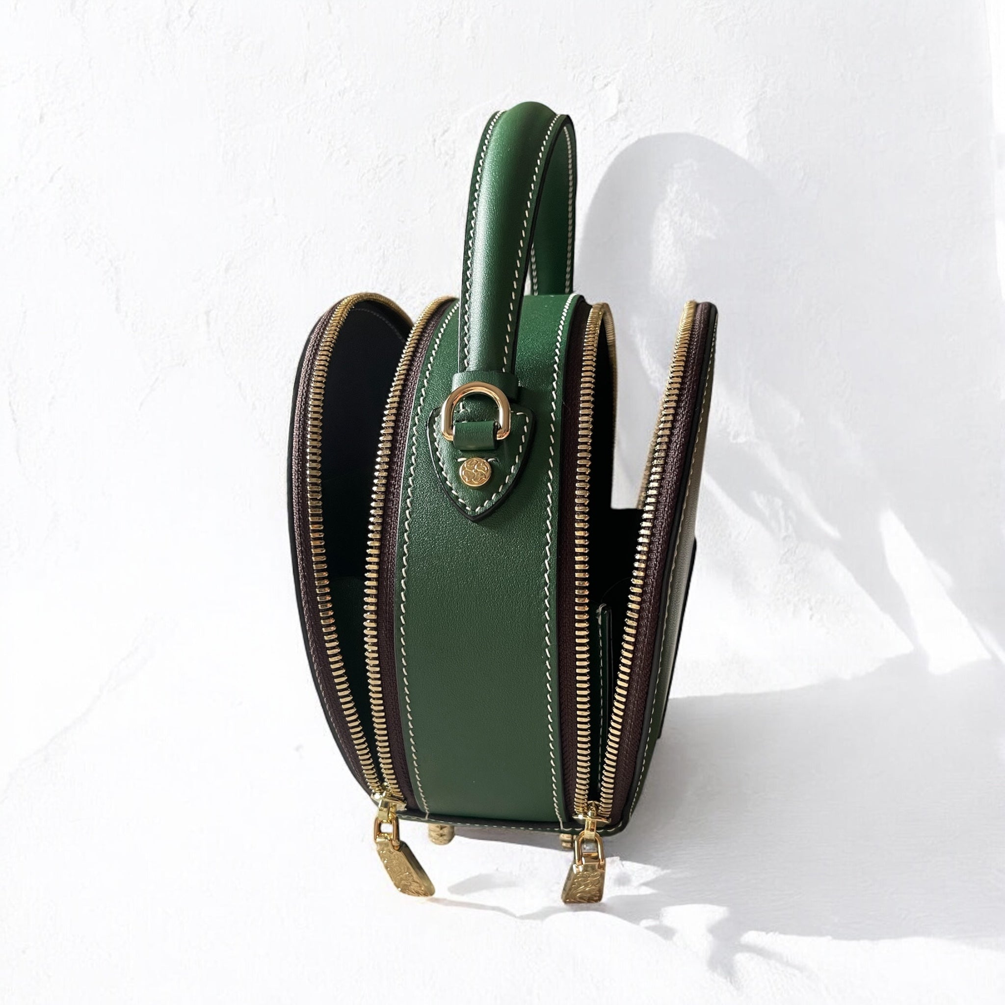 Intérieur du sac Nicky vert  – Maison La Reine”
