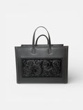 Sac FLORENCE noir en cuir sculpté et brodé à la main avec motifs floraux de face