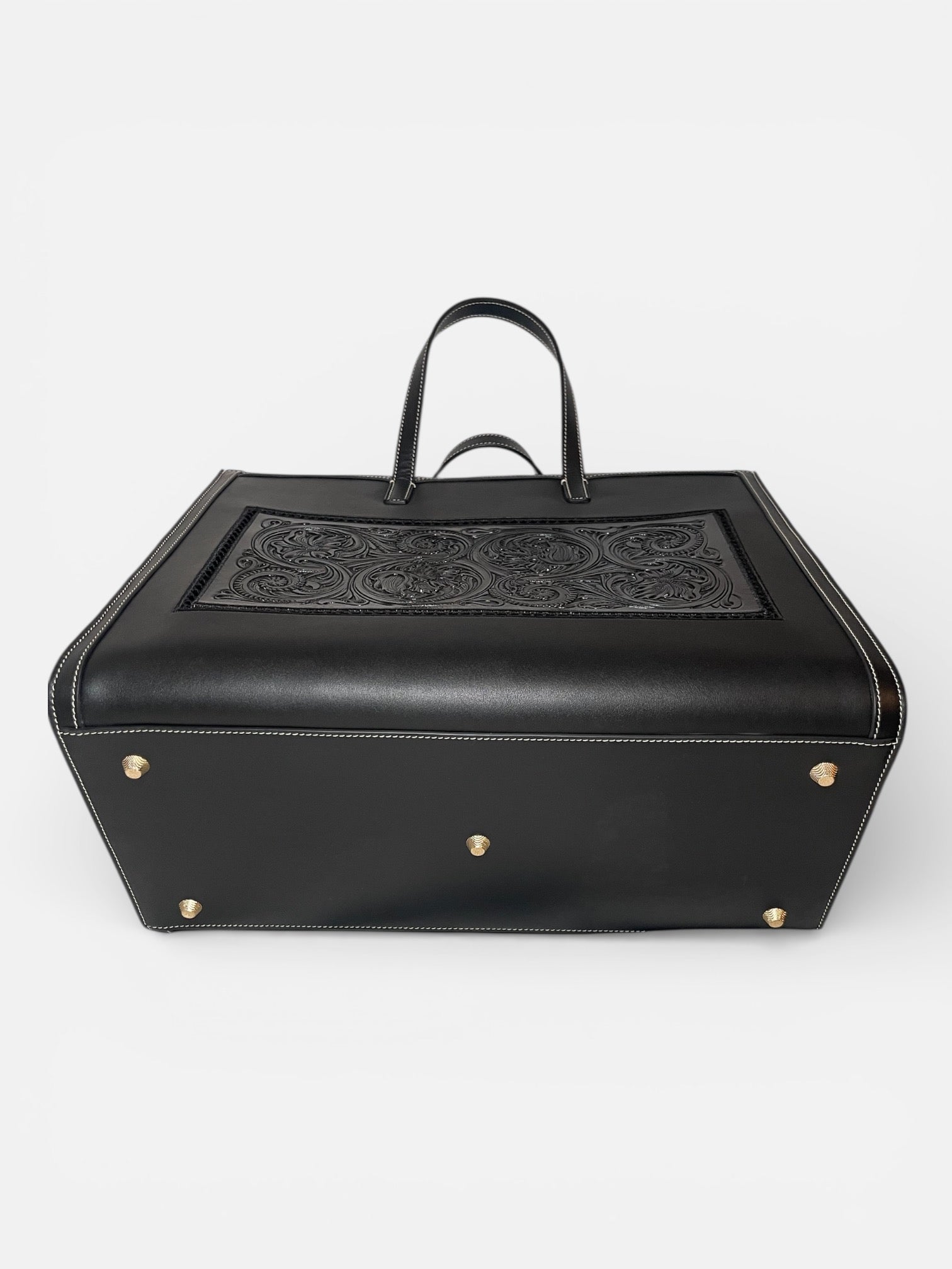 Base structurée du sac FLORENCE noir en cuir premium